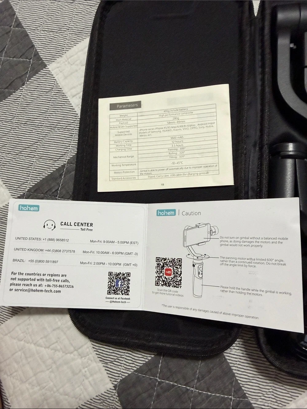 Hohem Black Handheld Smartphone Gimbal Stabilizer with Carry Case